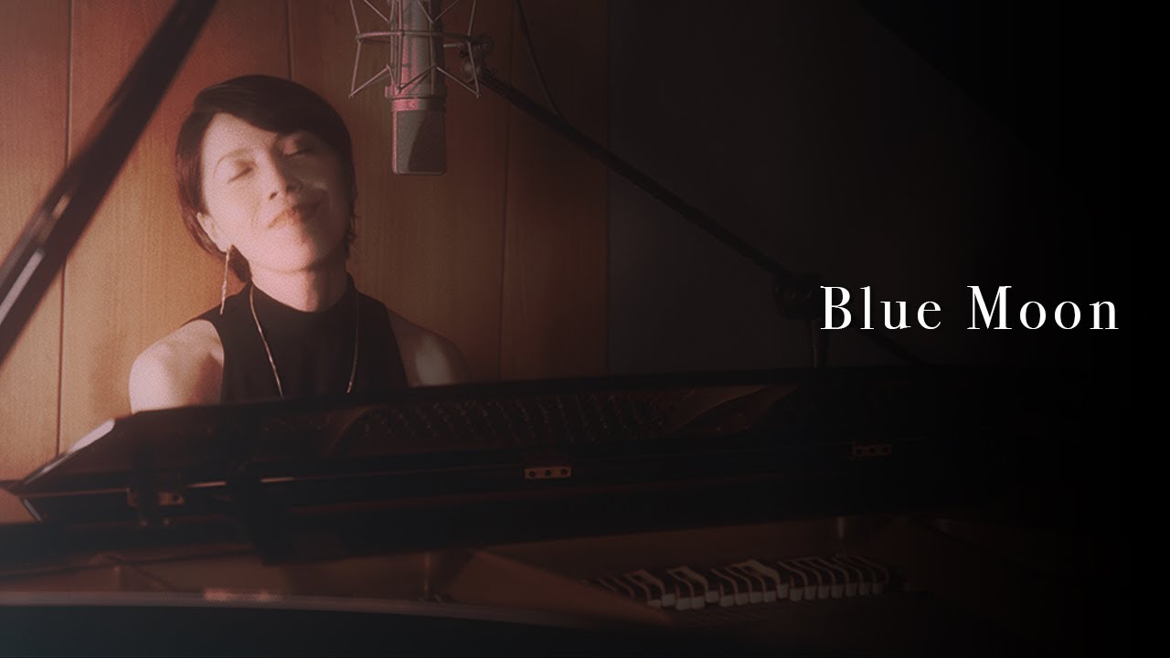 Blue Moon - Tomoko Ishii