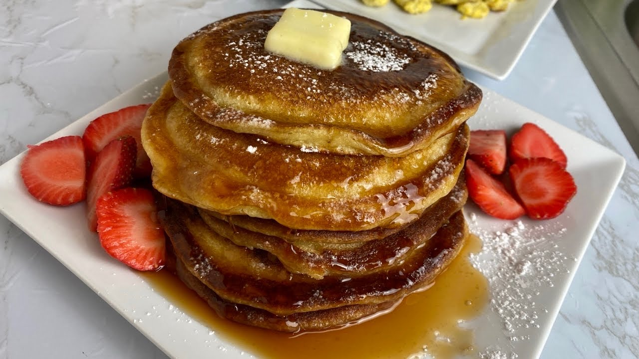 HOW TO MAKE FLUFFY BUTTERMILK PANCAKES RECIPE