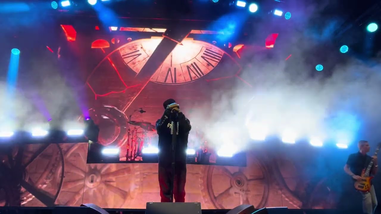 Staind Fade Live