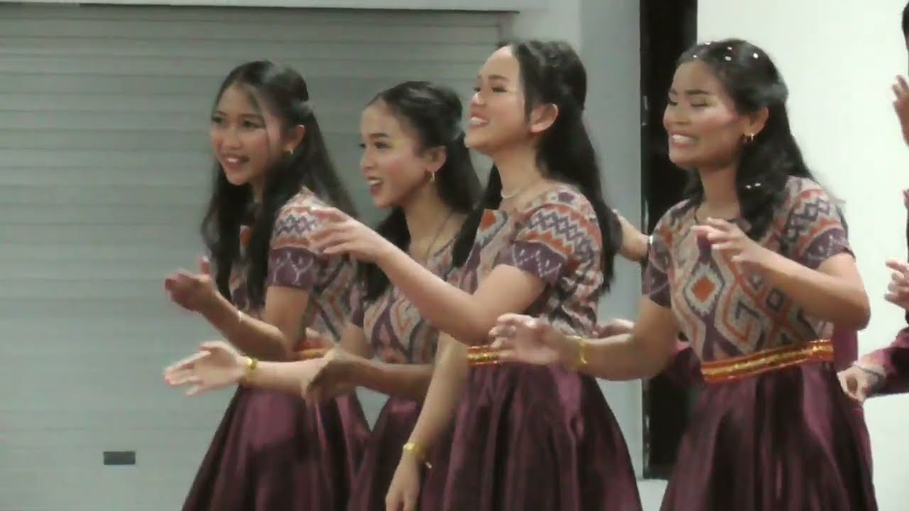 Luar biasa  Juara II  IAKN Toraja dalam Lomba Vocal Group 110  Tahun  IMT