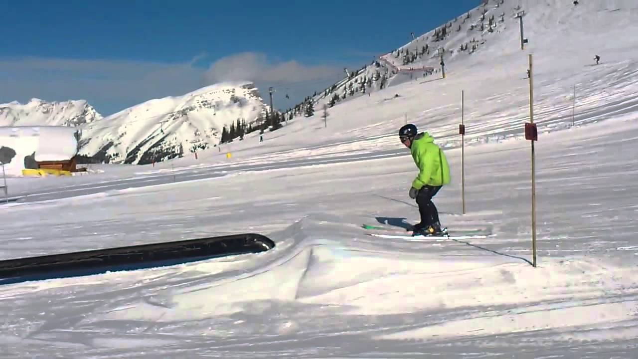 rail skiing