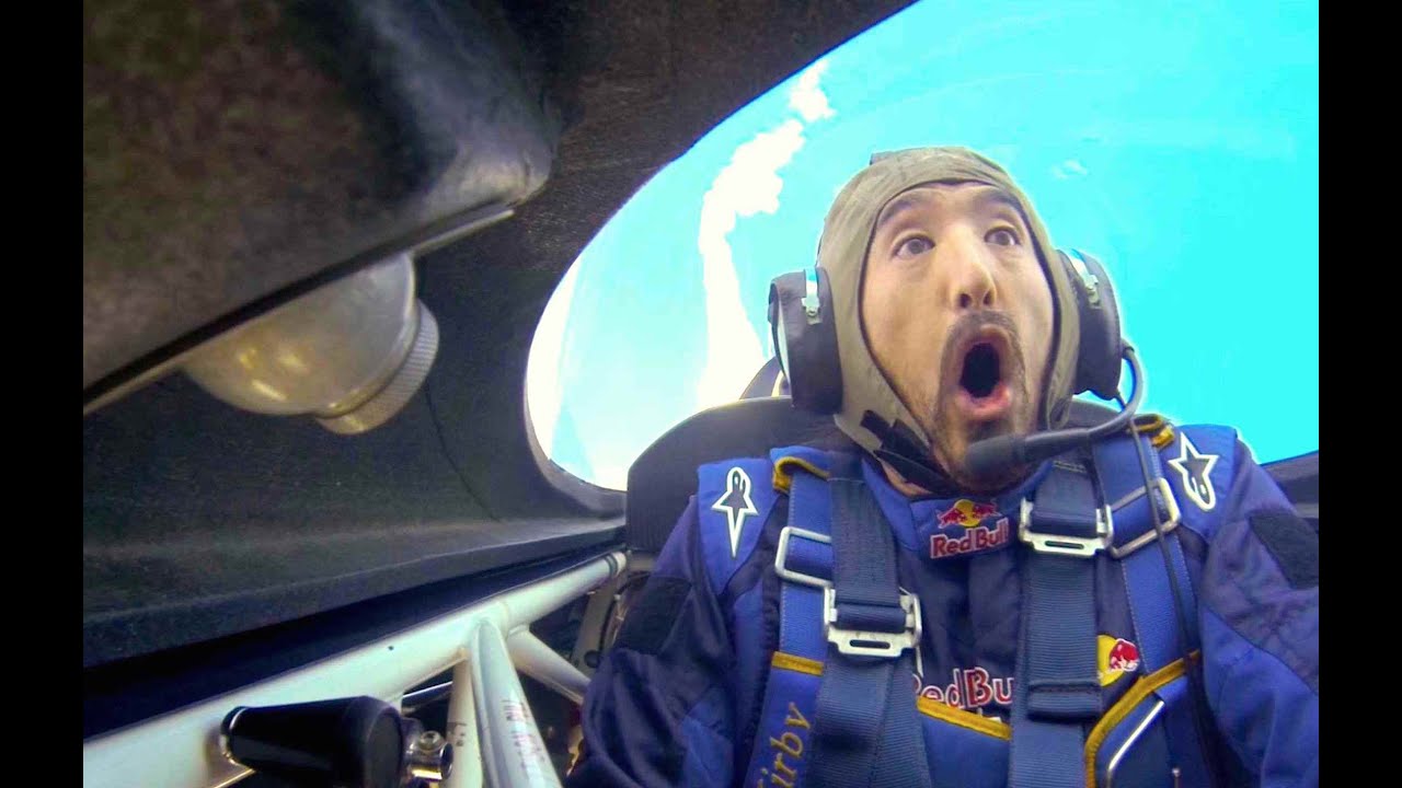 Steve Aoki's Crazy Aerobatic Flight with Kirby Chambliss