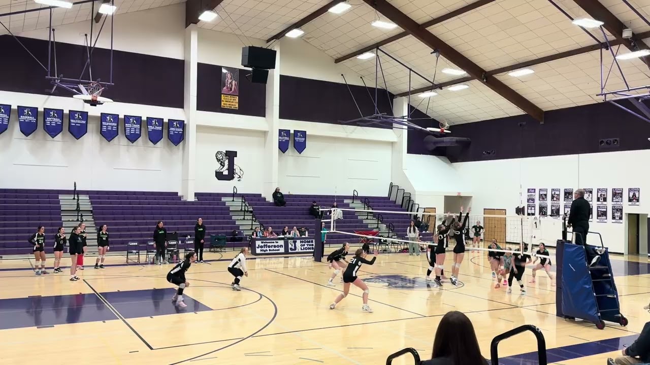 Basin Bombers 18-1 vs. CCJ 18-1 (friendship tournament: game 3, set 2: 11-25)