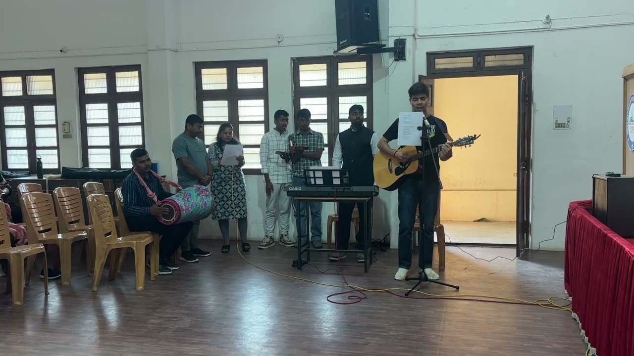 Mass Song8- Rakha hi kya hai mere paas….