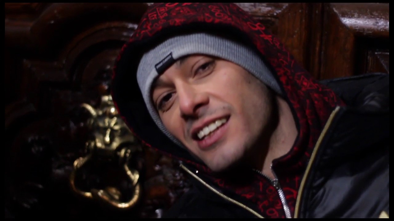 Universal Backstage - Fabri Fibra - Pronti Partenza Via