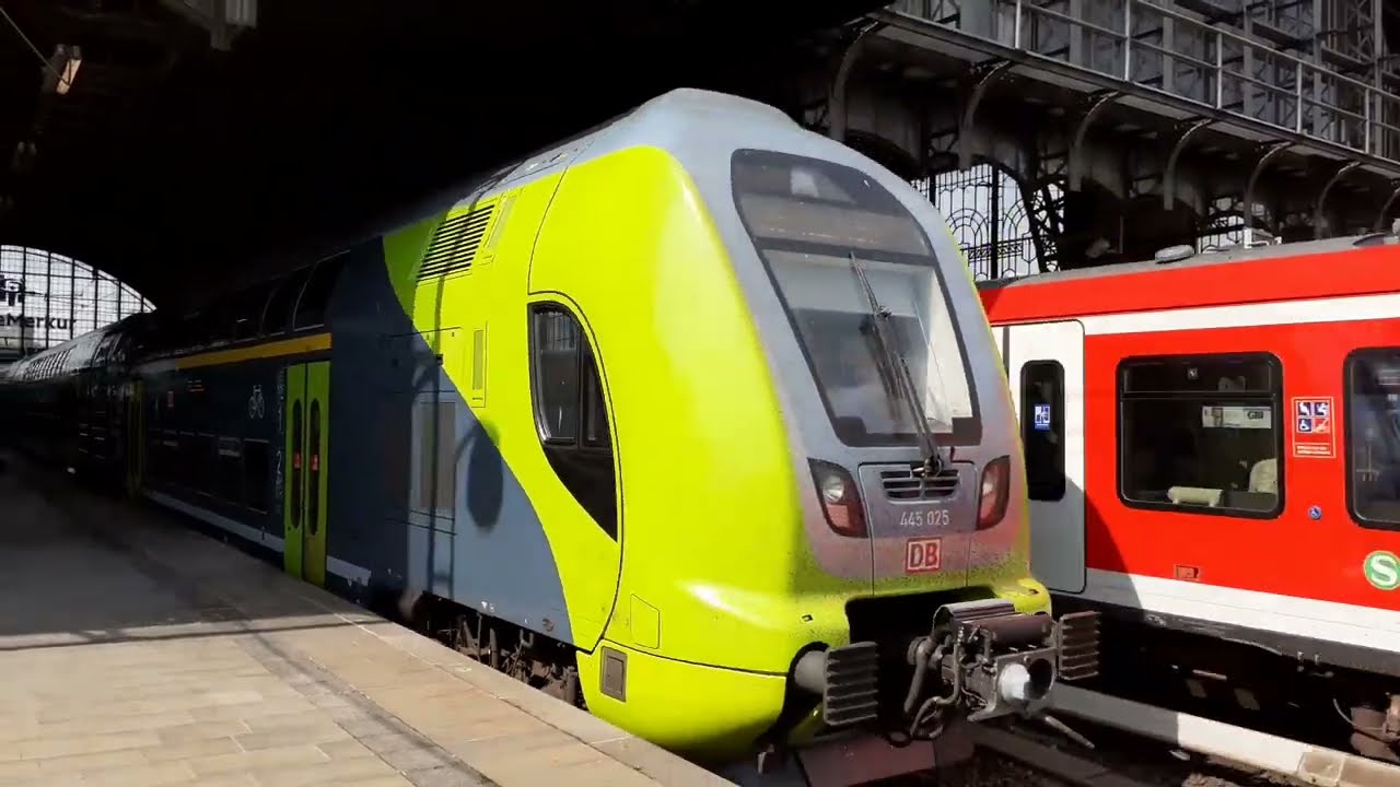 Züge in Hamburg-Dammtor (18/05/2022)