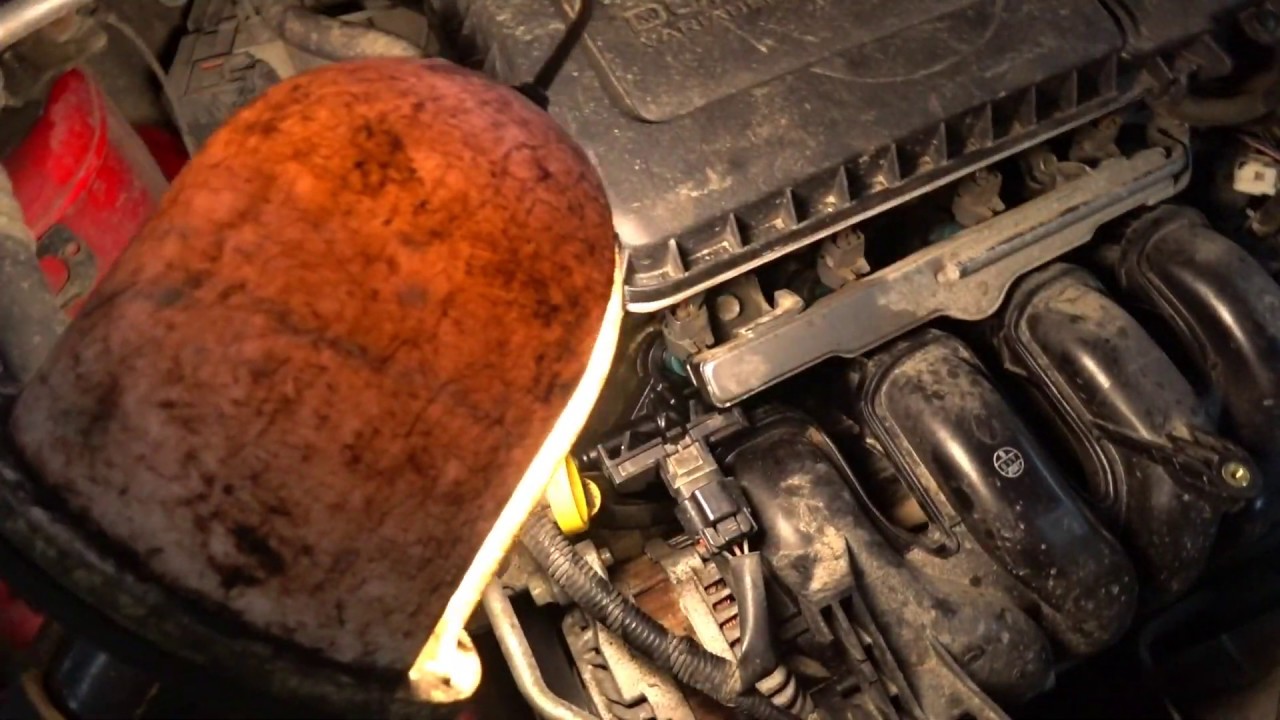 Mazda Ошибка P2187 бедная смесь. Ищем подсос воздуха