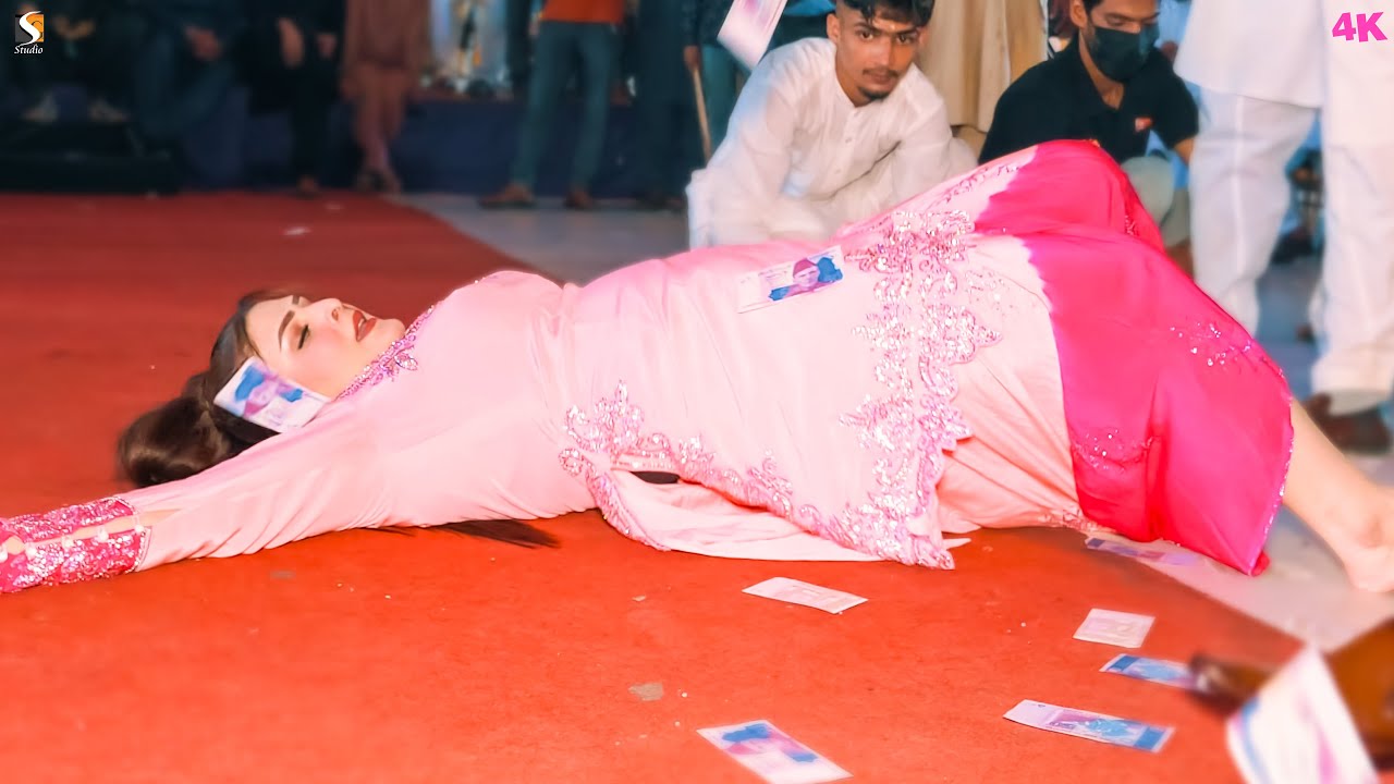 Kadi Kadi Milain Menu , Chahat Baloch Dance Performance , SGStudio 2025