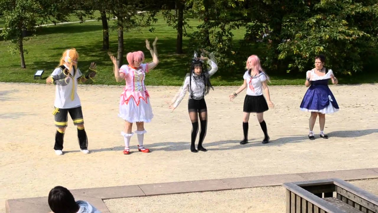 Little Flashmob - Pon Pon Pon