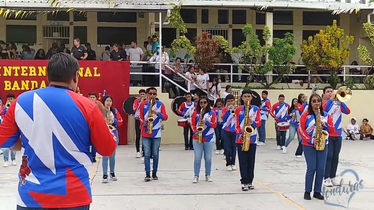 Liceo San Juan - Festival Internacional de Bandas AGZ