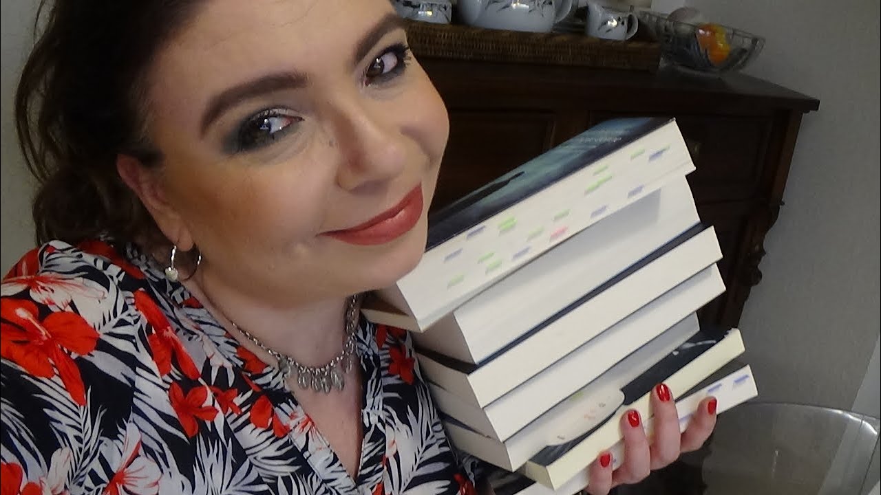 LIBRI LETTI giugno 2021: Quando fai dei programmi, ma libri sorprendenti ti portano altrove!