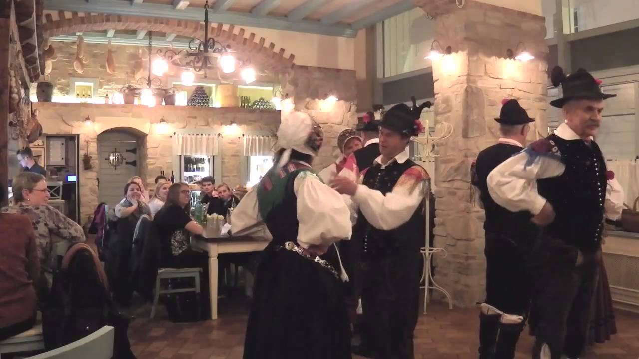 Klobučkanje Vojko Ukmar FS Lesce