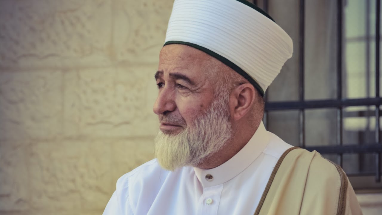 العيش في سبيل الله - الشيخ حسني حسن الشريف الحسيني