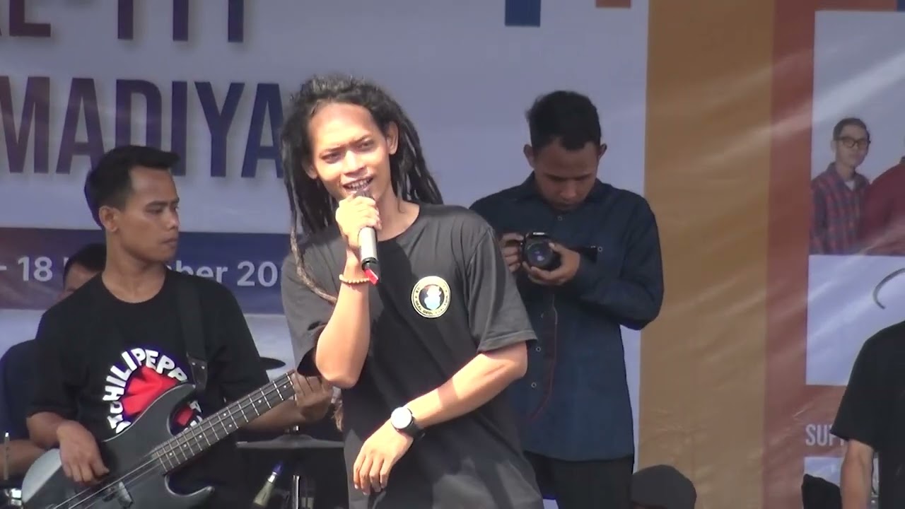 LAGU REAGAE ENAK BUAT SKA SISKA MEMBUATKU BERTAMBAH DEWASA COVER JAWAICAN ROOTS REAGAE