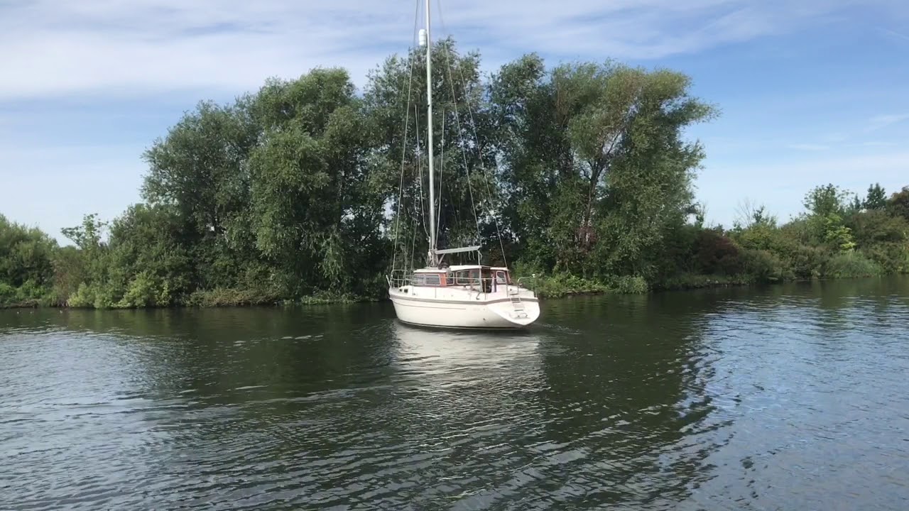 Sirius 31 DS for sale by Yachting Company Muiderzand!