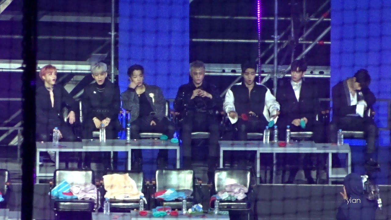 190105 GDA - iKON reaction during Blackpink performance