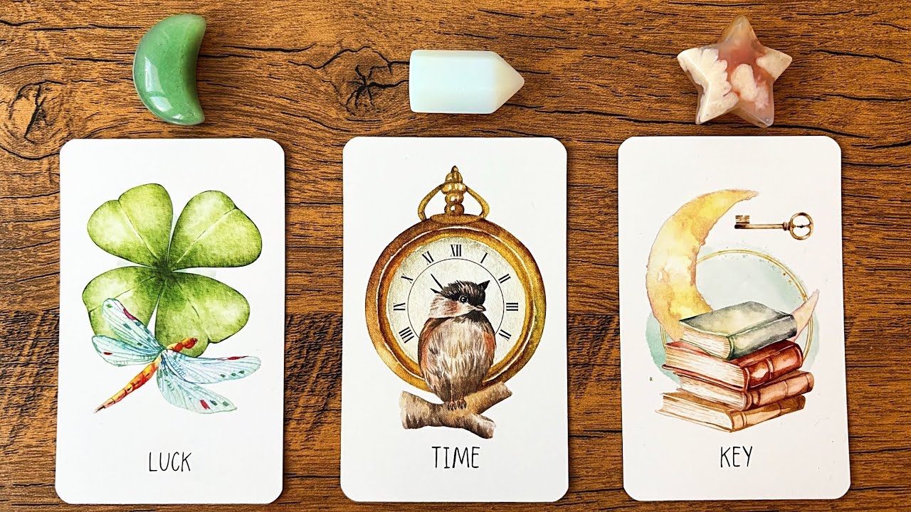 👉WHAT’S COMING IN YOUR LIFE? 🍀🌟🌙 | Pick a Card Tarot Reading