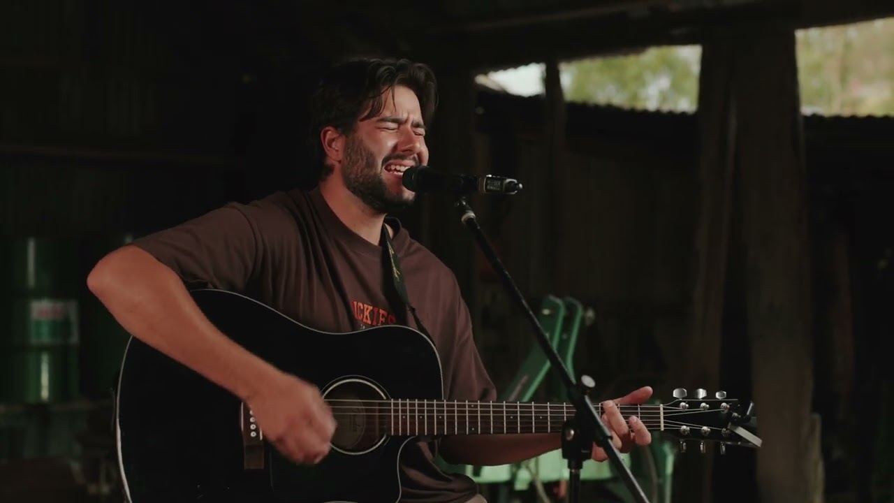 ‘Billie Jean’ - Acoustic Cover