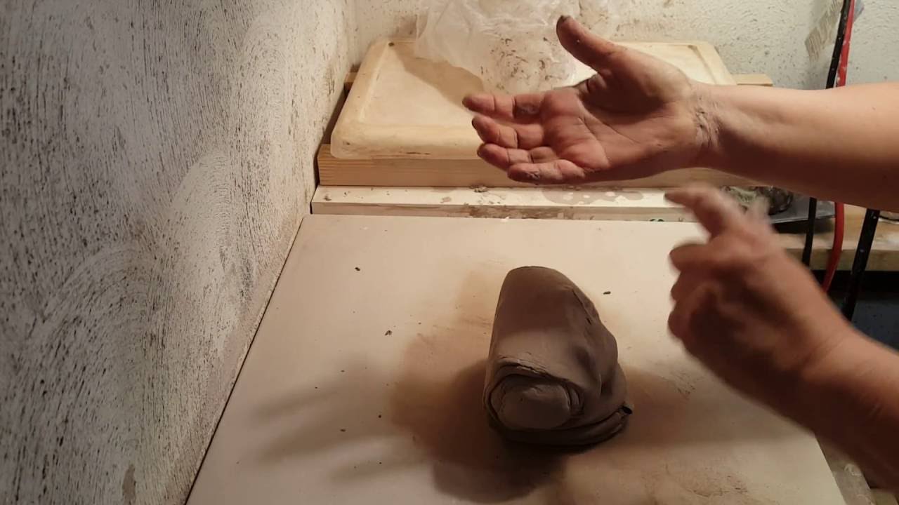 Clay Tips: How to Wedge Clay and Remove Those Air Bubbles!