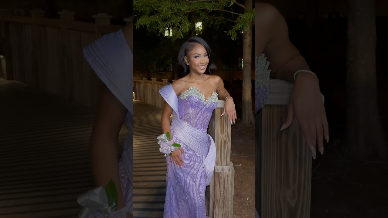 Prom Day. The Dress Reveal. 💜