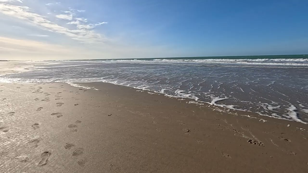 Mirar el mar sin música. Sonido viento y olas. Cádiz. Playa. Mar. 2026