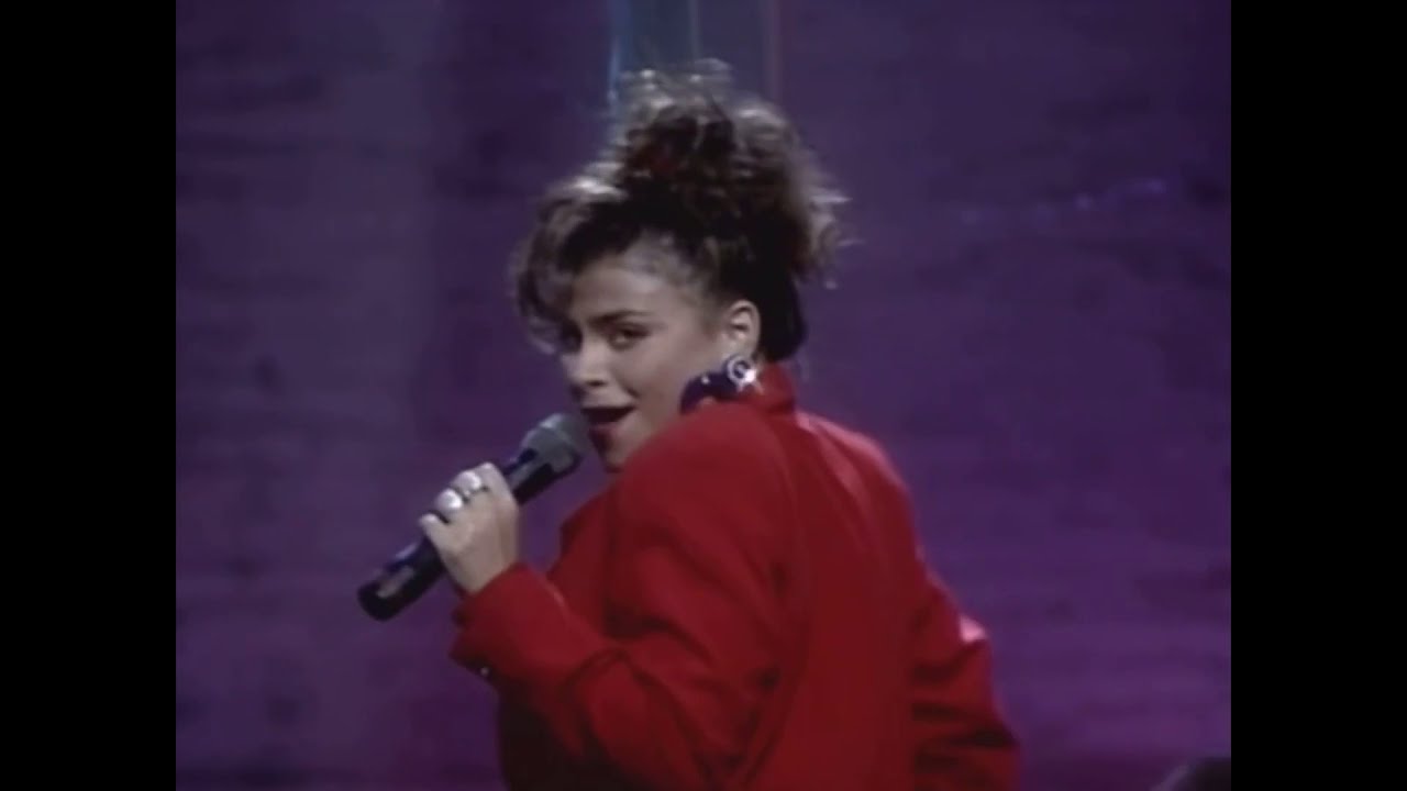 Paula Abdul performs 
