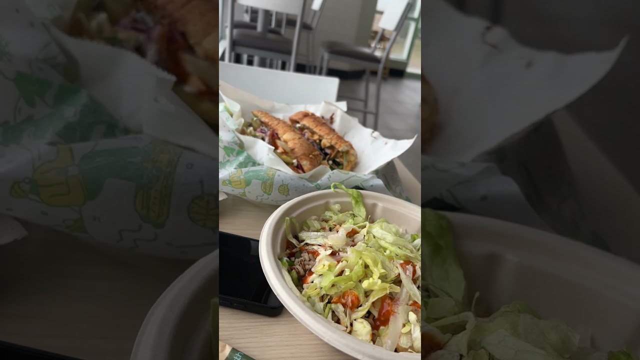 Lunch Date in Subway 