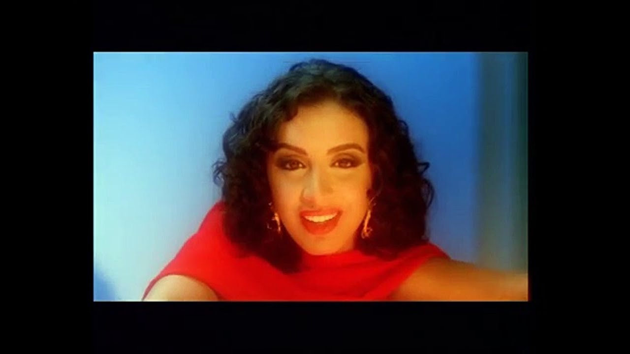 أنغام - بتحبها ولا (ڤيديو كليب) | Angham - Bet7ebaha Walla