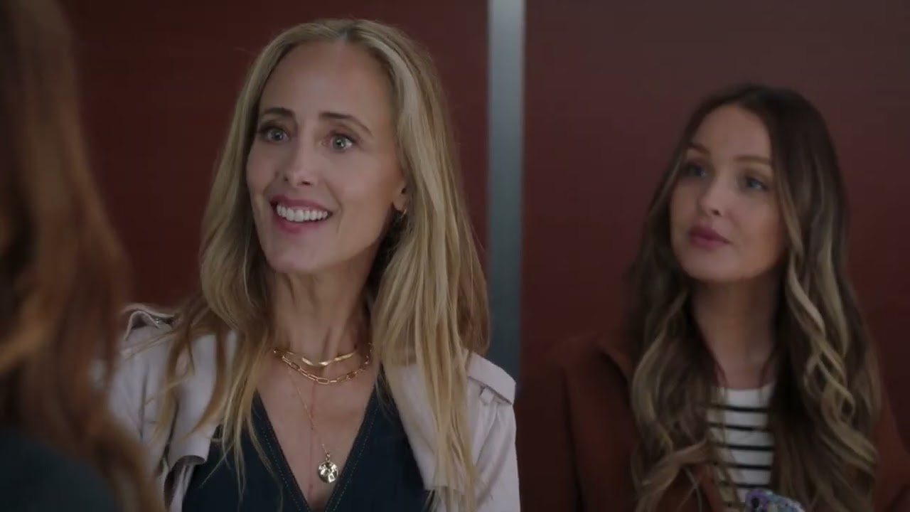 Grey's Anatomy S22E3 - Teddy and Cass ELEVATOR SCENE