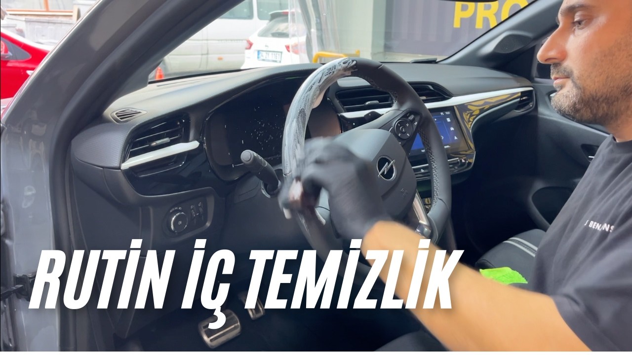 Opel Corsa Rutin İç Temizlik