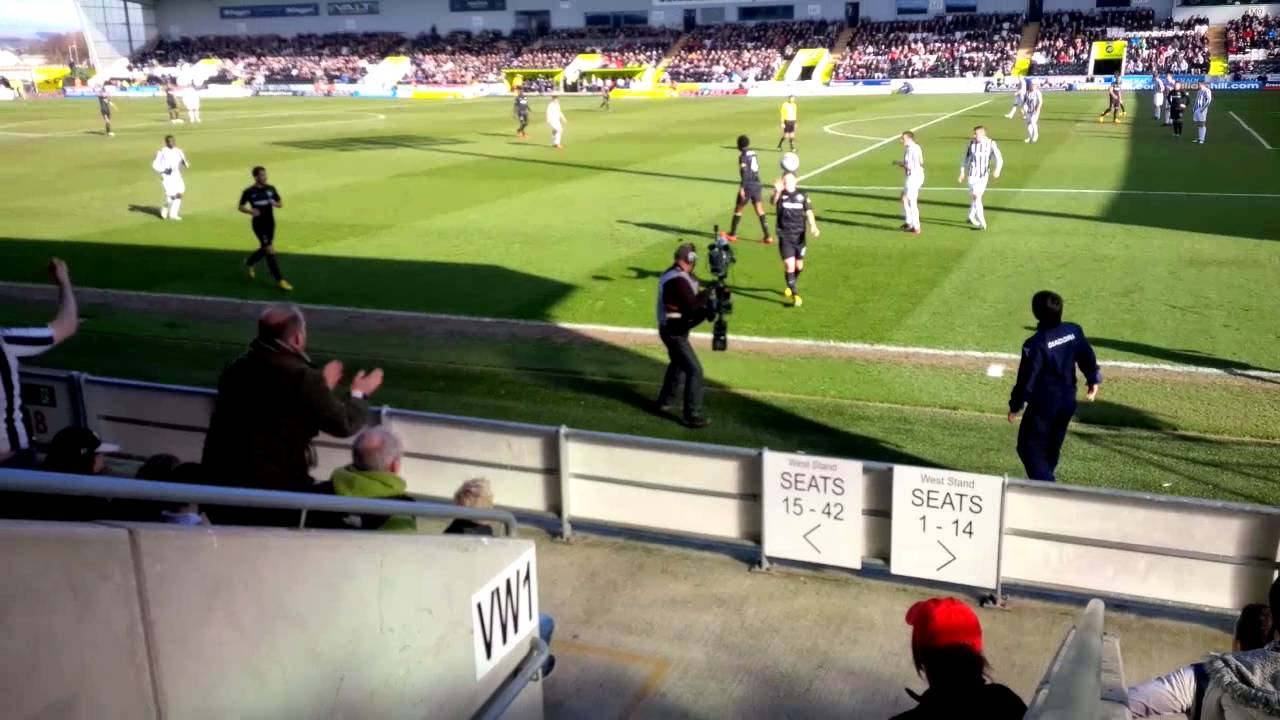 St Mirren fans singing (celtic at home)