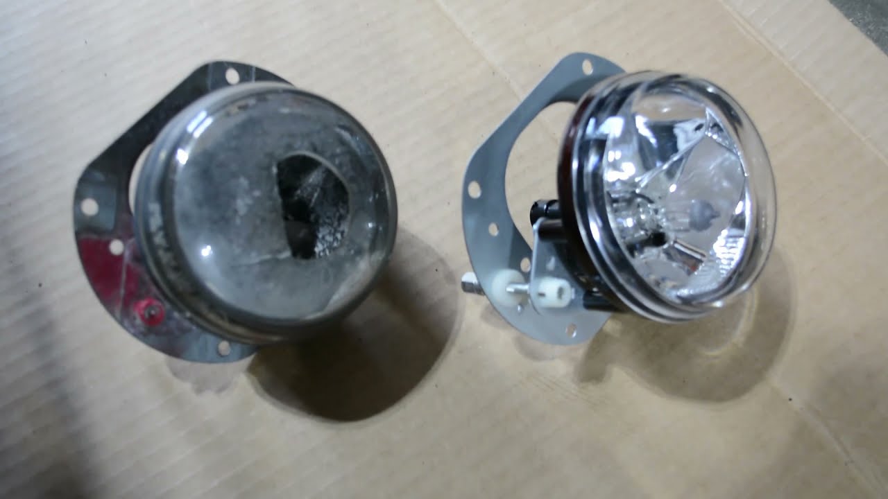 2008-2015 Mercedes-Benz C-Class (W204) Fog Lamp Replacement