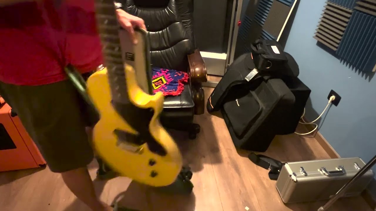 NEW Mono Cases Guitar Sleeve 2.0 Unboxing - Jazzmaster, Stratocaster, Les Paul, MONO VERTIGO