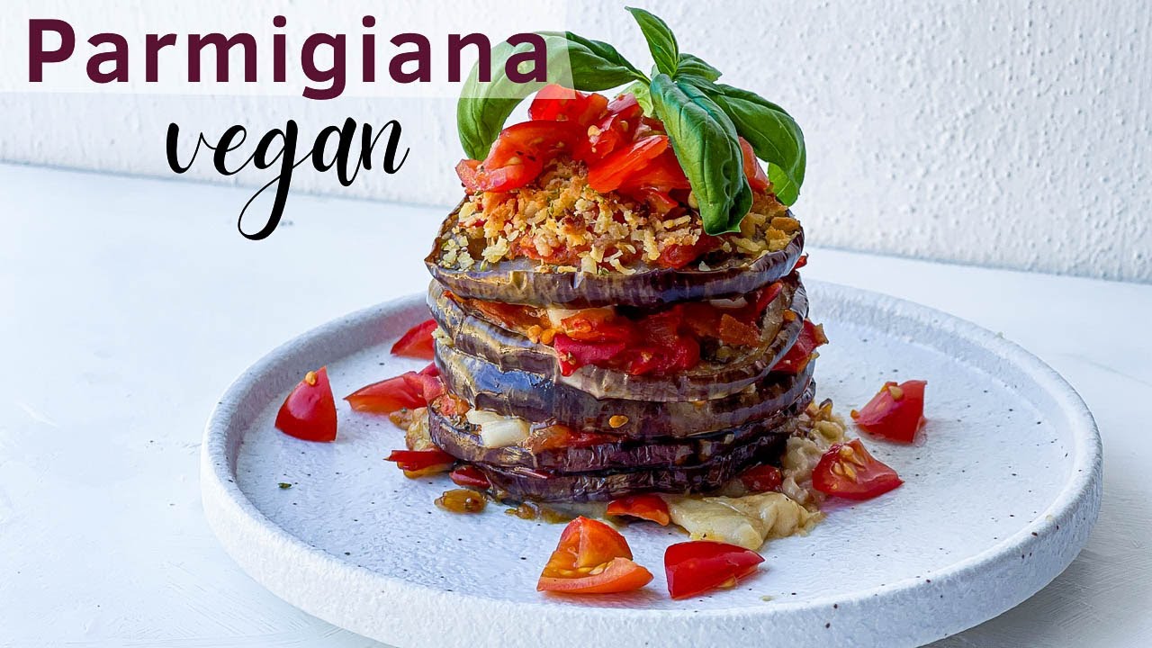 Ti mancano le ricette tradizionali? Prova questa PARMIGIANA vegana al forno 🌱