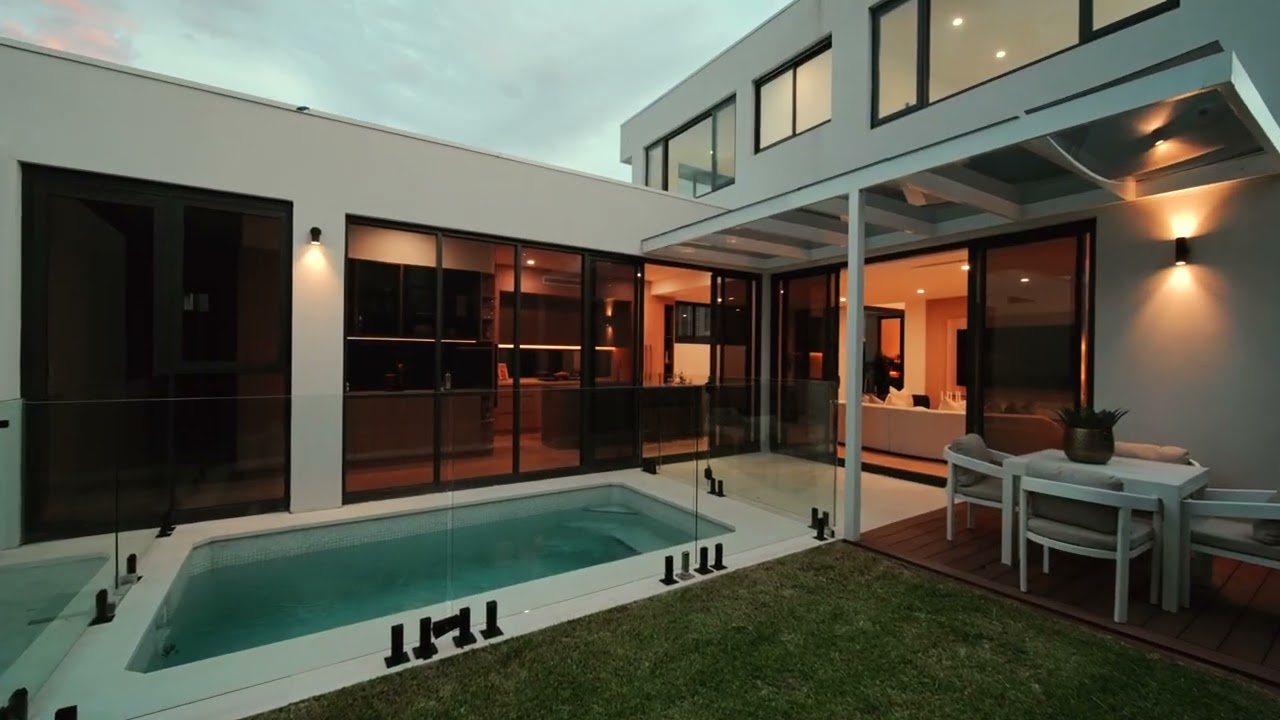 17 Harris Street, Willoughby House | 4 Bed, 4 Bath - DiJones Real Estate