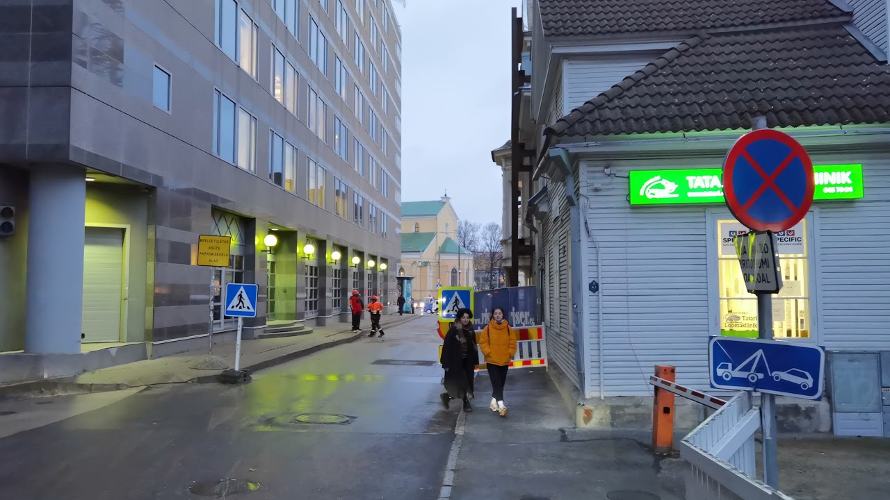 Tallinn - 4K - Autumn evening - 2021