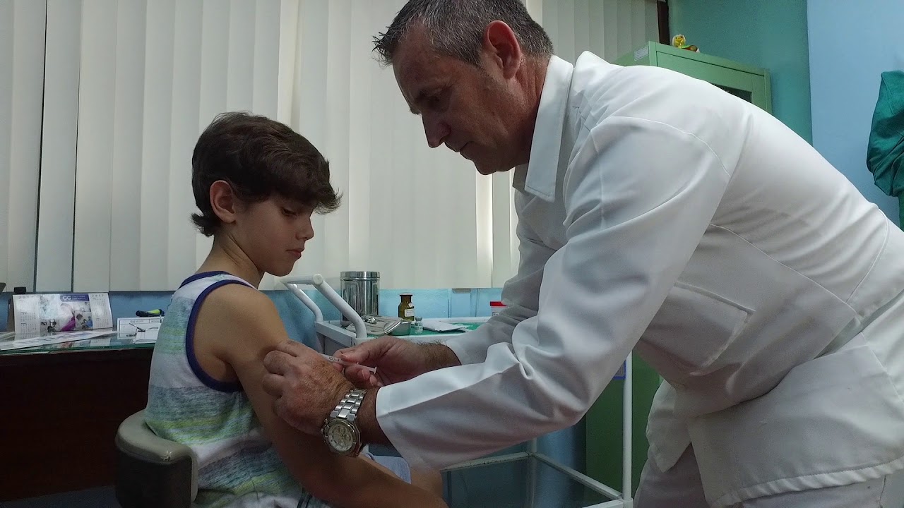 CIRA GARCIA Gabriele Antonini Prótesis Peneana de tres componentes Cuba Havana