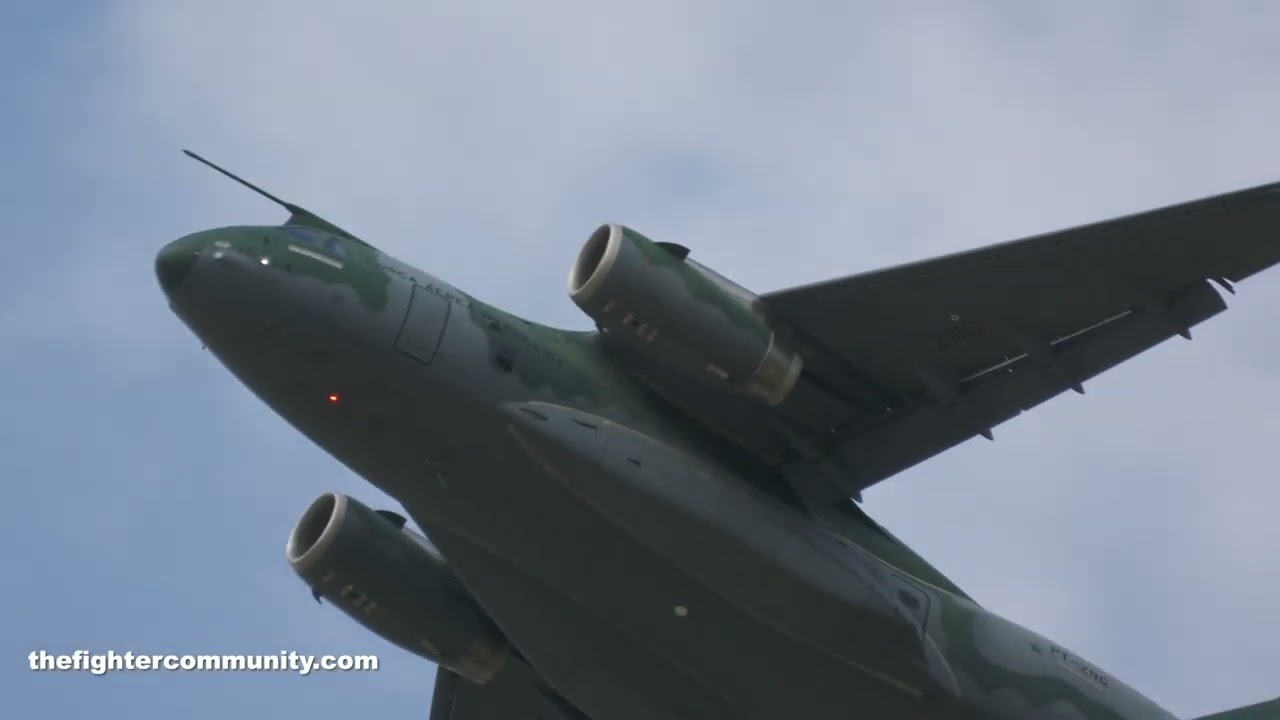 (4K) RIAT24 Embraer KC-390 Millennium Display. Forca Aerea Brasileira.