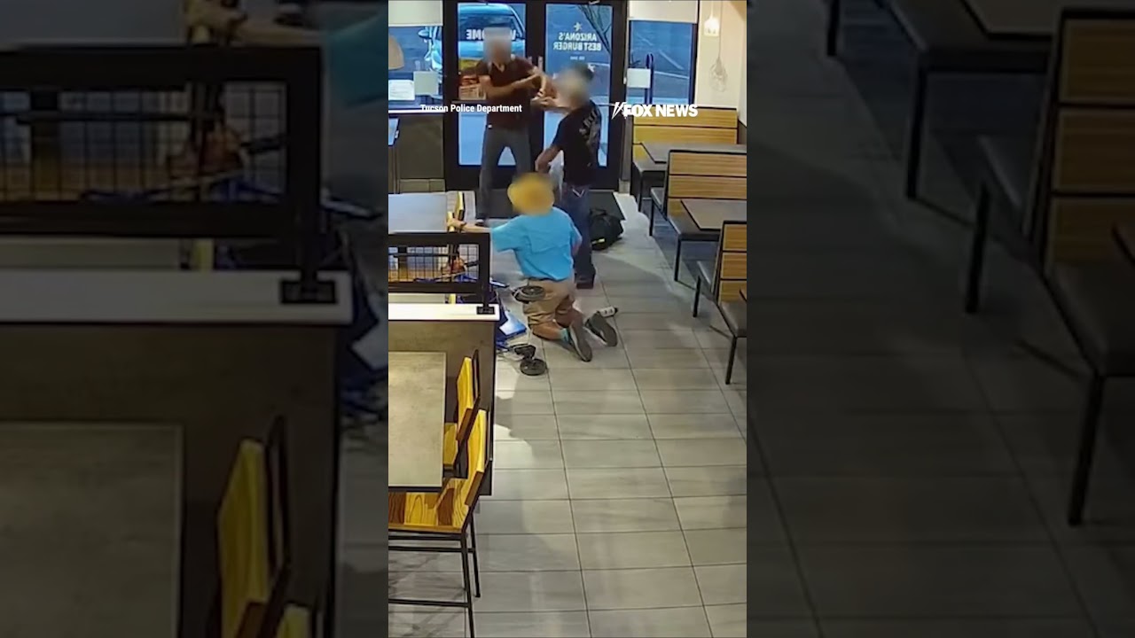 Good samaritans stop suspect after ATTACK on elderly man #shorts #us #news #crime