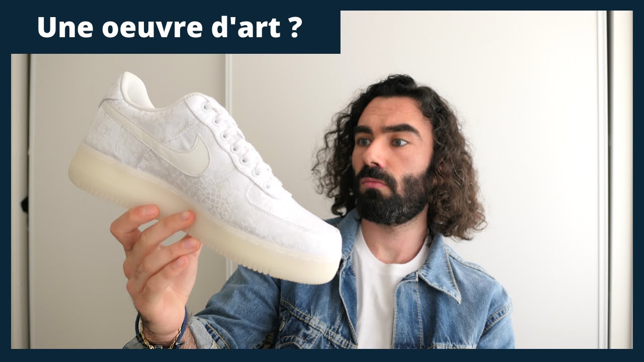 Review Sneakers | Une Nike Air Force One entièrement en satin