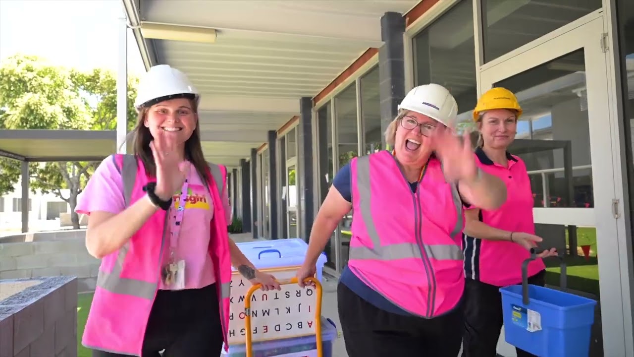 Woodridge SHS & Logan City SpS | 80 Modules, 30 Classrooms in 6 Months