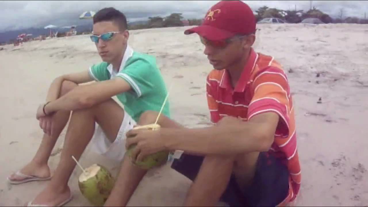 MC MAGRELO E NENE - O NOSSO BONDE FORGA ♫♪ DETONAFUNKSP.COM