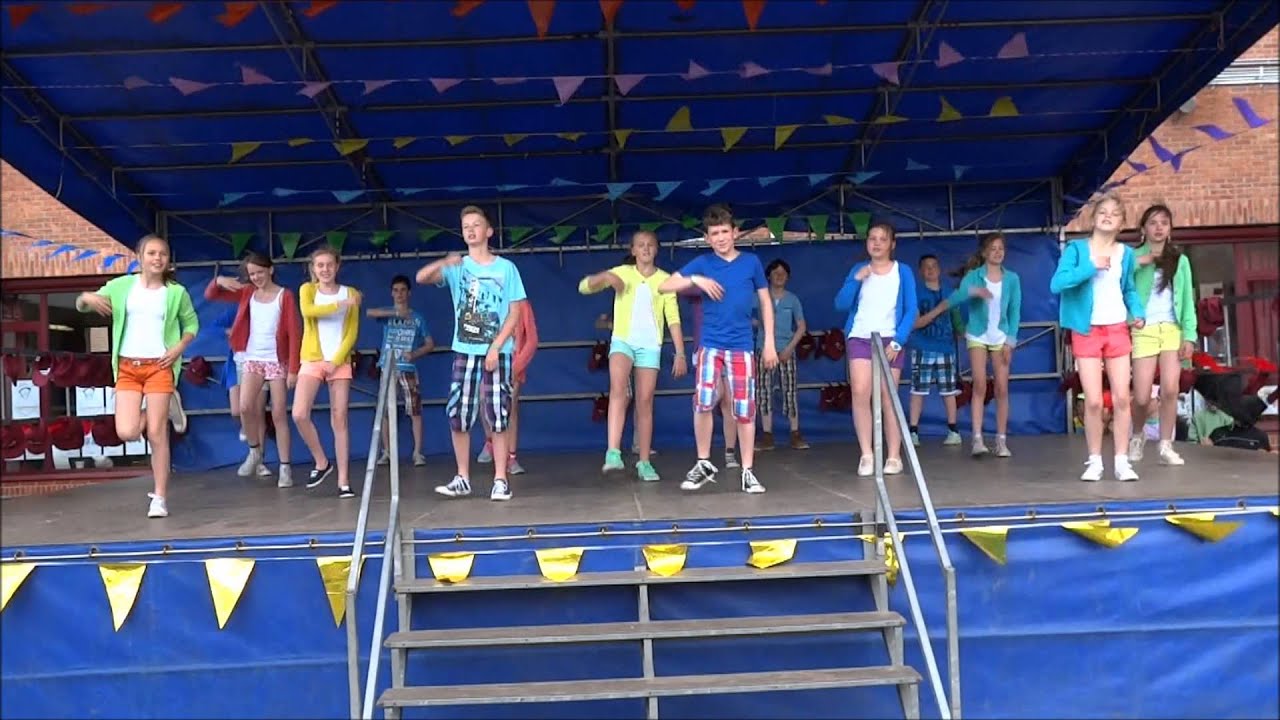 Annuncia-Instituut Ranst. 6 - Viva de Romeo's...Schoolfeest 2015