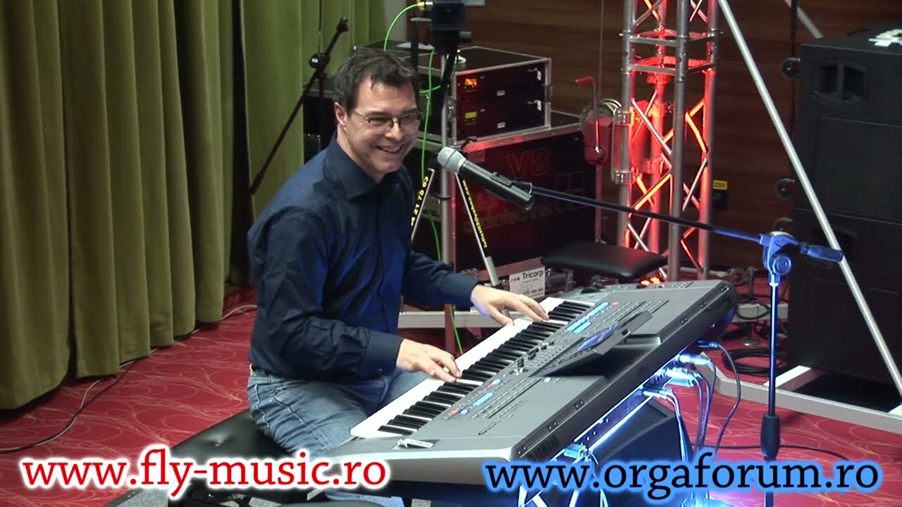 DEMO YAMAHA Tyros 5 Peter Baartmans 00
