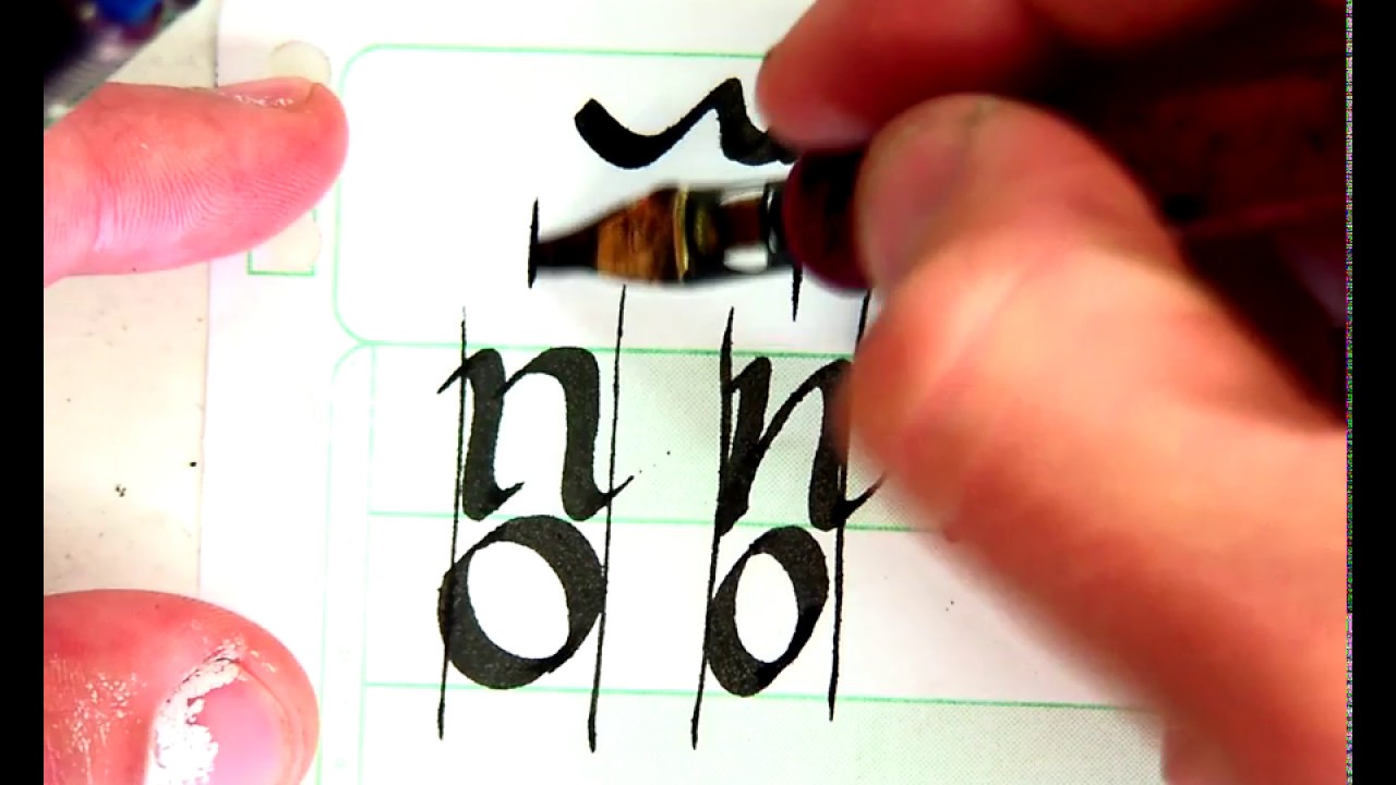 Foundational/Bookhand (n-z)