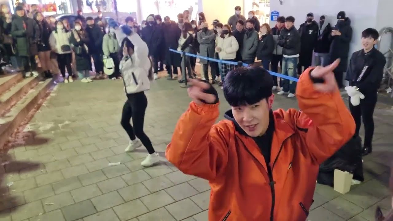SATURDAY. YU KAGAWA, HYOJIN & SHINHWA. HONGDAE BUSKING. EXHILARATING INTERACTIVE.