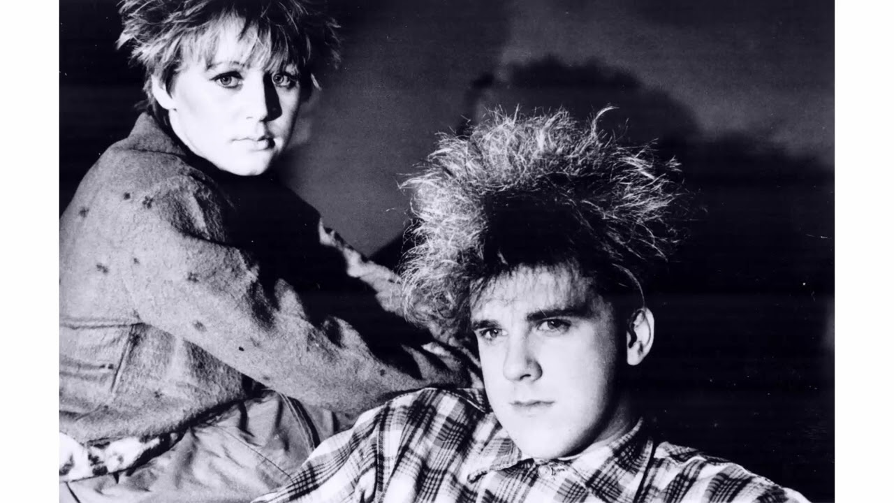 Cocteau Twins - Lazy Calm [Stretched]