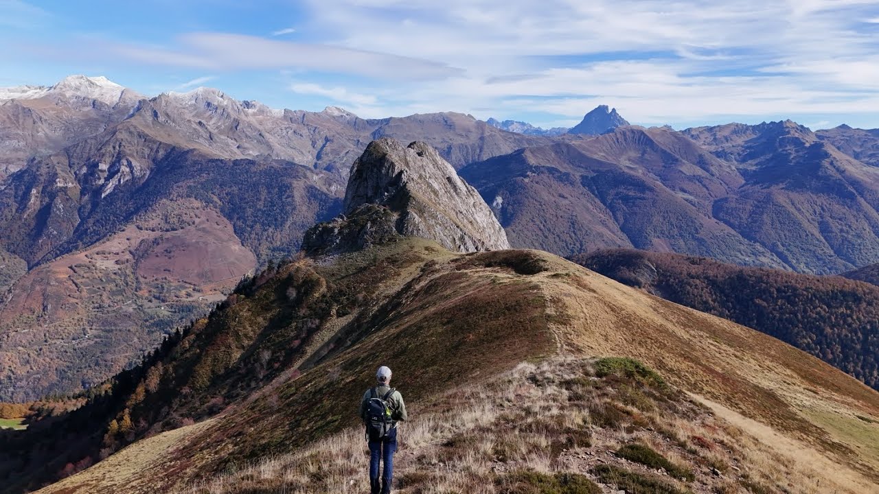 Pyrénées :  Lac d'Arlet -  Pic de Labigouer