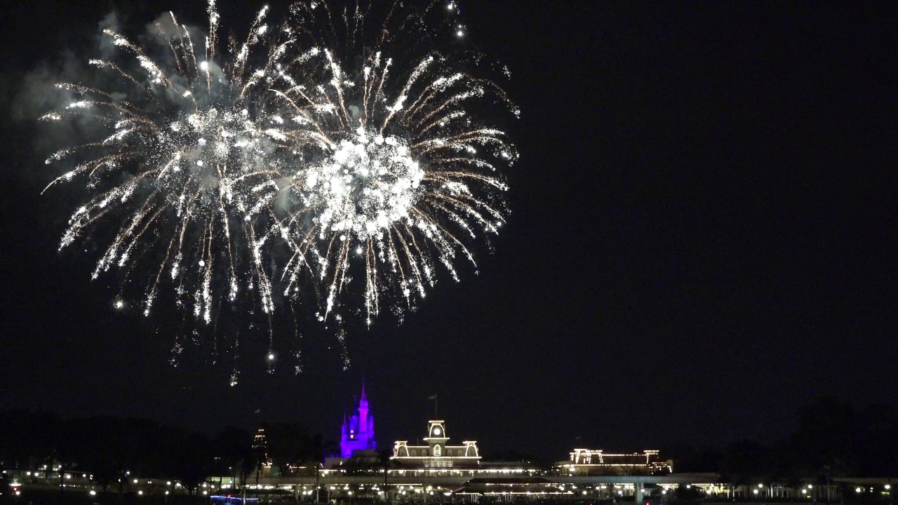 [4K]Wishes from Aboard The Grand 1 - Fireworks Cruise - Disney World