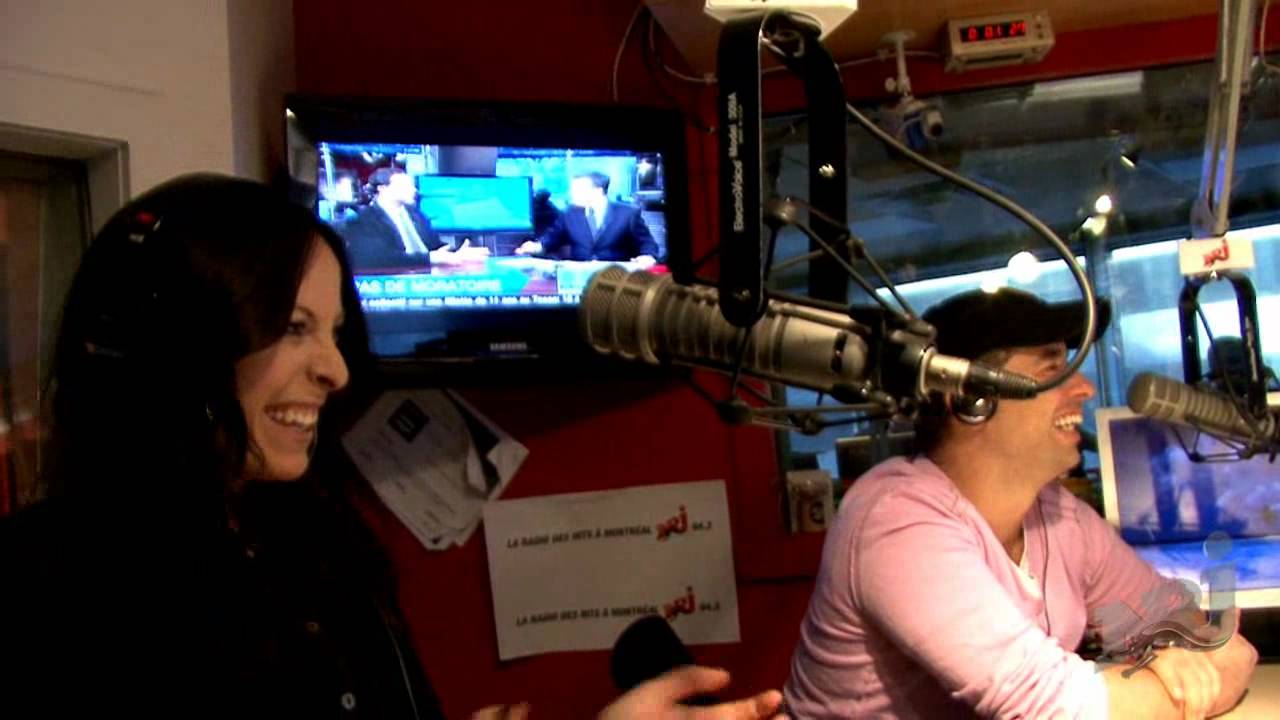 Raymond, le gars de 57 ans, fait la cour à Marie-Mai